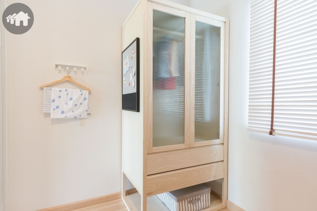 อีกมุมเป็นที่วางตู้เสื้อผ้า