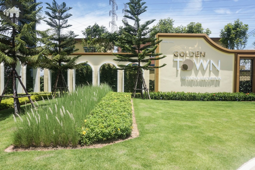 Golden Town Sriracha Assumption Project6.5 DSC06045