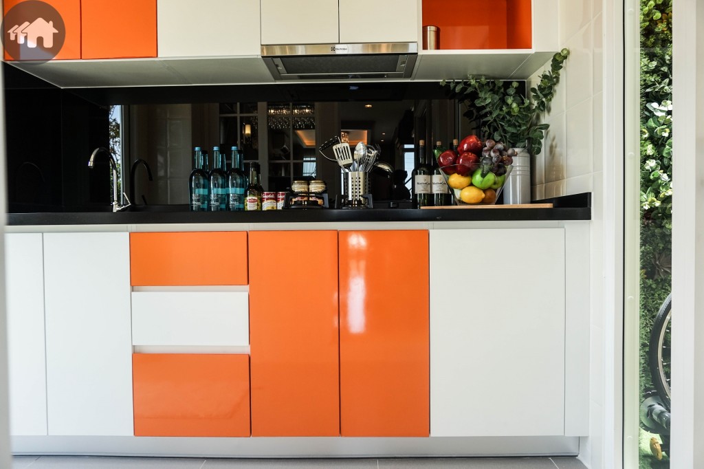 Golden Town Sriracha Assumption Sorrento13 DSC05874