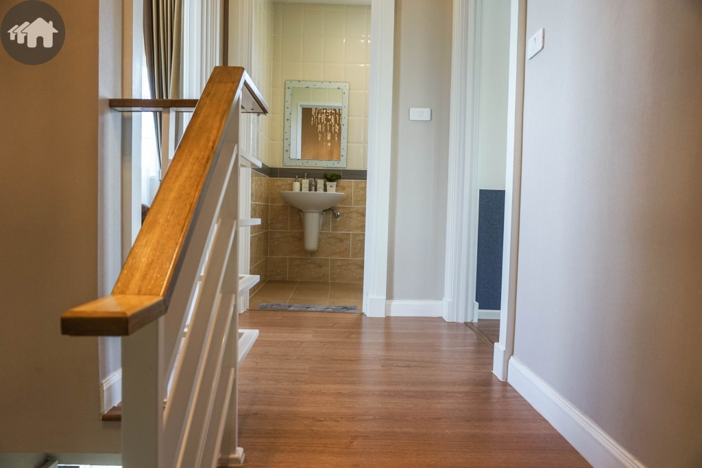 Golden Town Sriracha Assumption Sorrento18 DSC05884