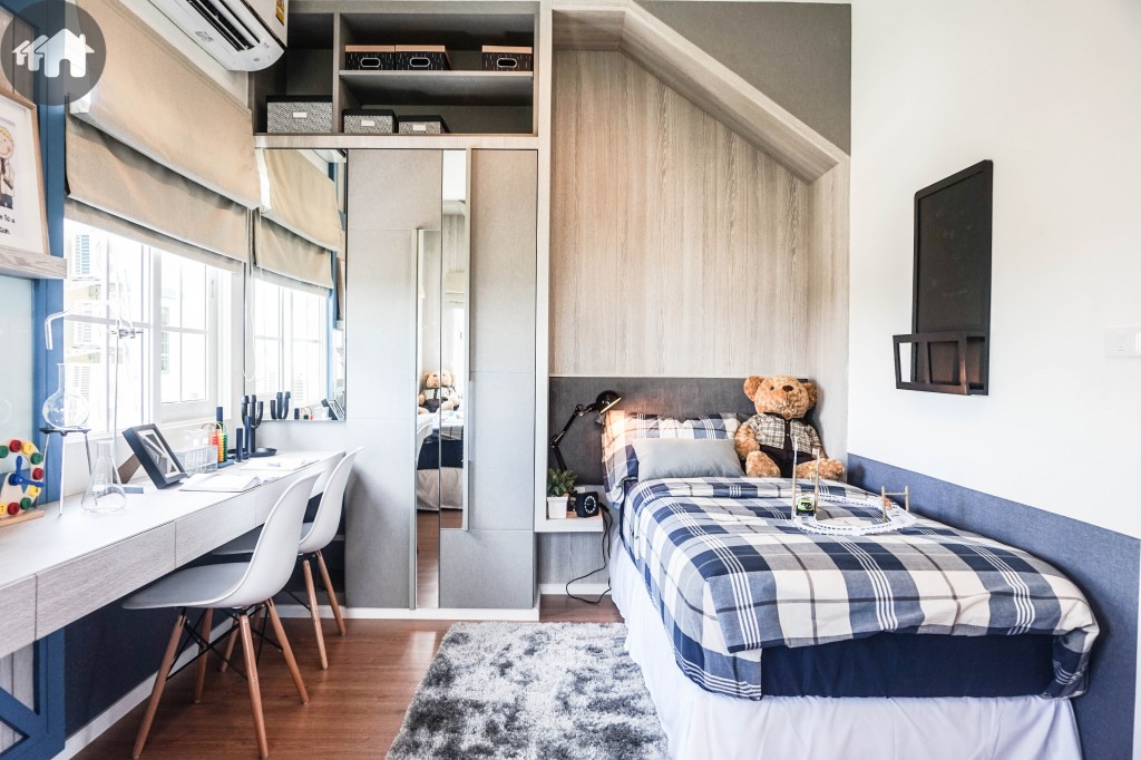 Golden Town Sriracha Assumption Sorrento22 DSC05890