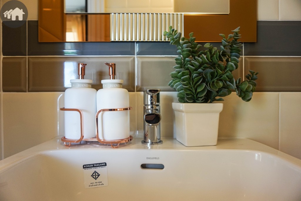 Golden Town Sriracha Assumption Verona12 DSC05962