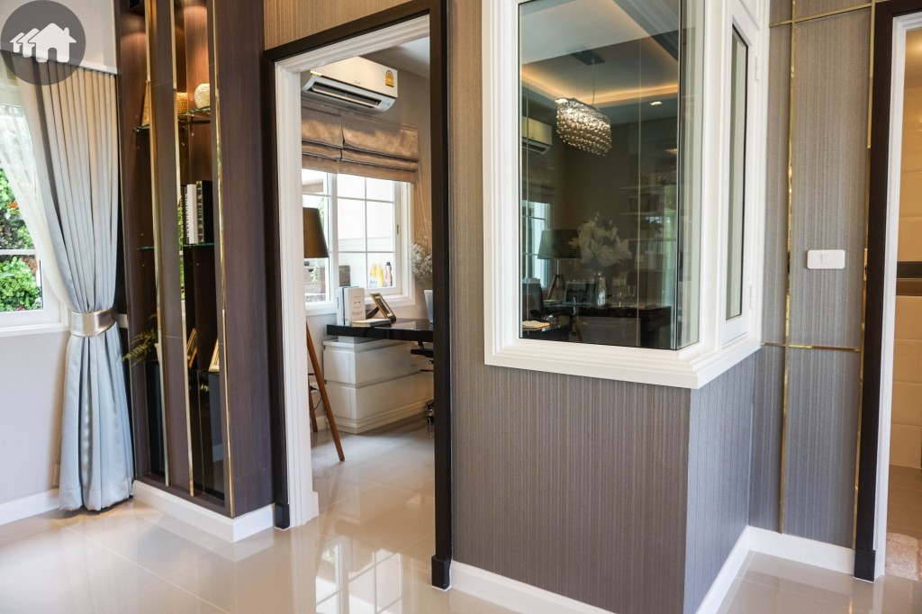 Golden Town Sriracha Assumption Verona15 DSC05985