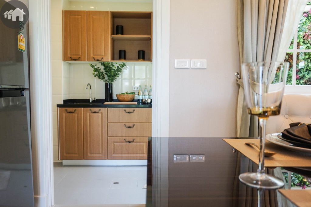 Golden Town Sriracha Assumption Verona23 DSC05973