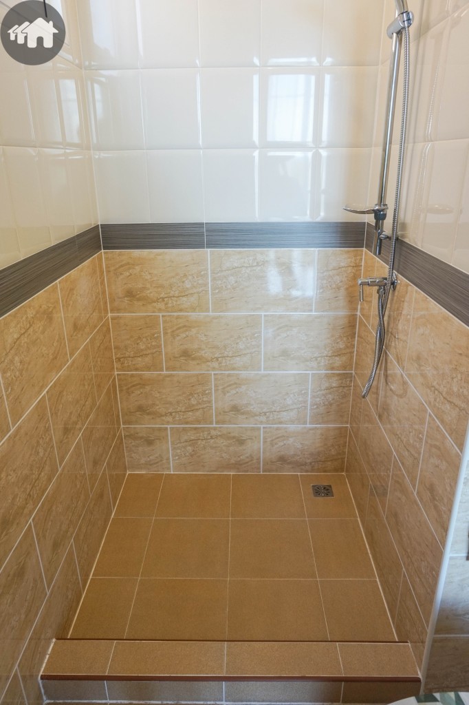 Golden Town Sriracha Assumption Verona46 DSC06024