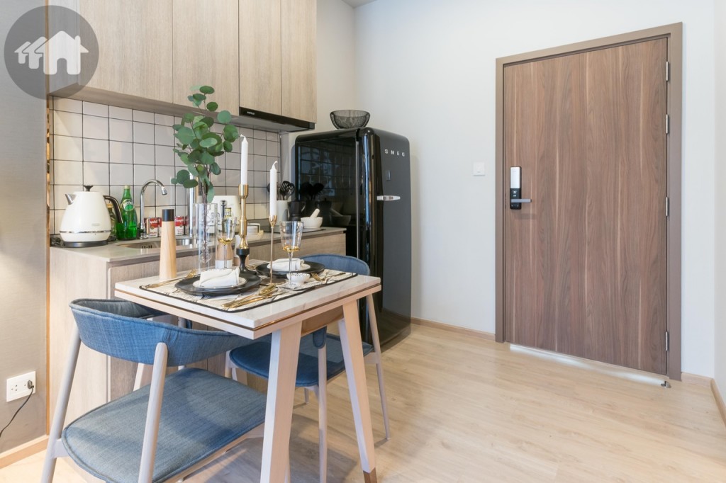 พื้นที่ห้องครัวอีกมุมหนึ่ง ทางเดินกว้างที่สุดประมาณ 1.90 เมตร