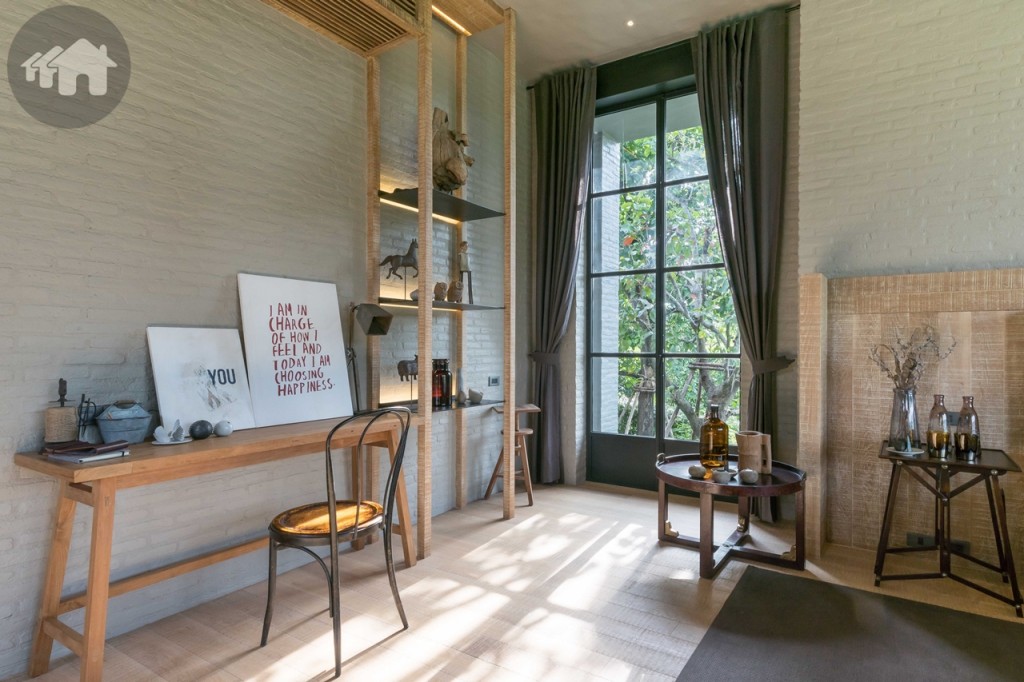 ของตกแต่งและเฟอร์นิเจอร์ยังคงยึดวัสดุหลักในการออกแบบคือไม้ธรรมชาติ