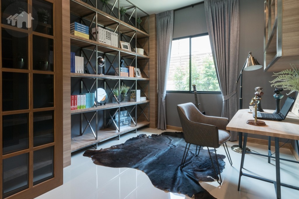 ติดกันตกแต่งเป็นห้องทำงาน สามารถทำเป็นห้องนั่งเล่น หรือห้องนอนผู้สูงอายุได้