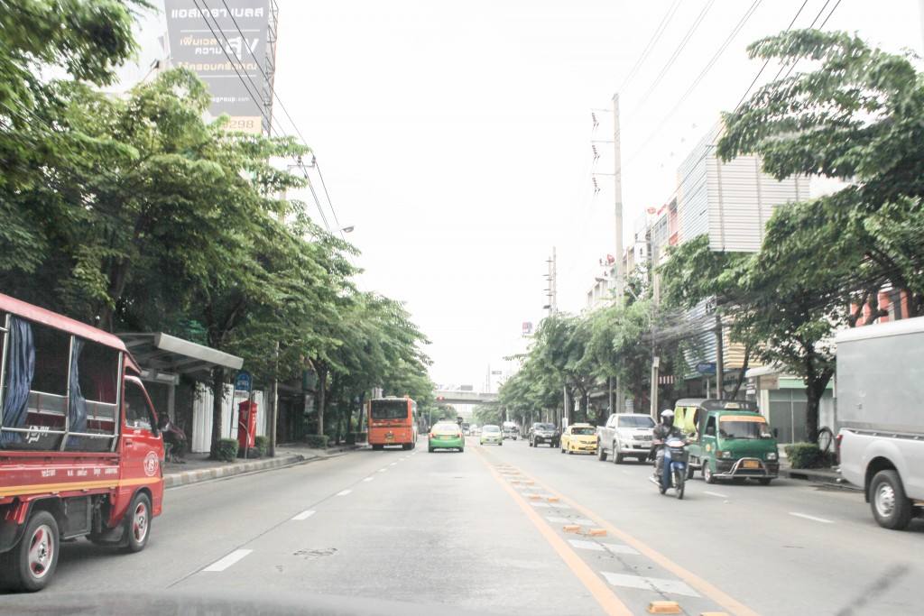 โครงการ อะชิ ประชาอุทิศ 54 (Ashi Prachauthit 54)