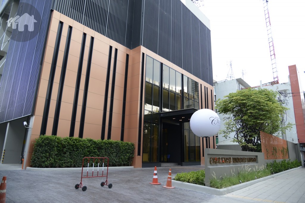 และแล้วก็ถึงบริเวณด้านหน้าโครงการชีวาทัย เรสซิเดนซ์ บางโพ