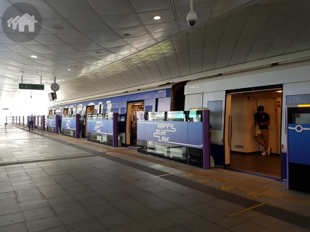 สถานีเตาปูนอินเตอร์เชนจ์ สามารถเดินทางต่อไปรถไฟฟ้าสายสีม่วงได้ ปัจจุบันเปิดให้บริการเชื่อมจุดจากสถานีบางซื่อมายังเตาปูนเป็นที่เรียบร้อยแล้ว