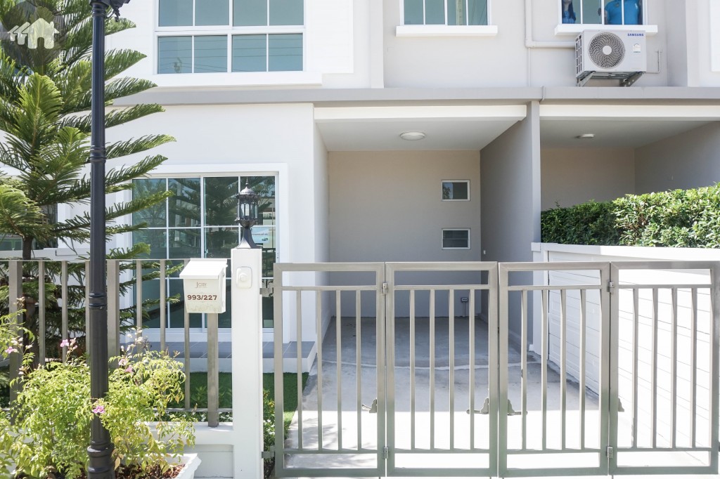 J City Sukhumvit Praksa Home2.1 DSC06124