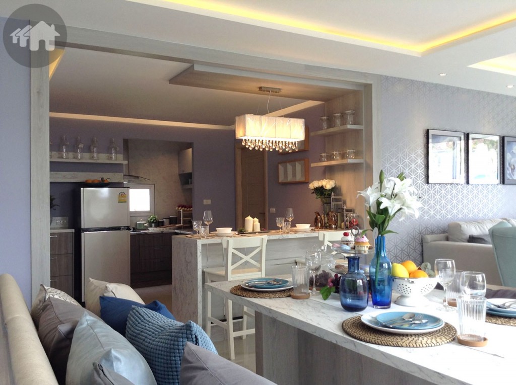 ฟังก์ชันพื้นที่เตรียมอาหาร ออกแบบให้มีพื้นที่สำหรับเตรียมอาหาร แยกออกจากห้องครัวที่เป็นสัดส่วนอย่างชัดเจน เพื่อเพิ่มฟังก์ชันความสุขในการรับประทาน