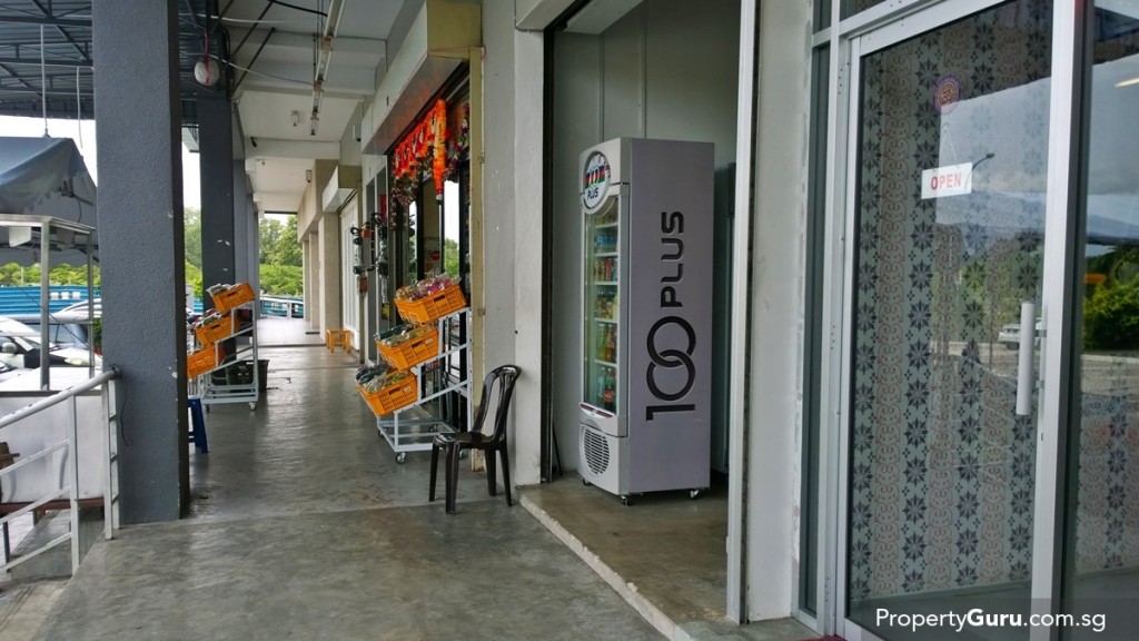 Shops in Jalan Bina