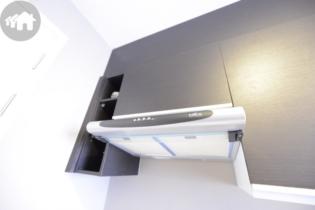 PE-LA Wutthakat  Sample (24)