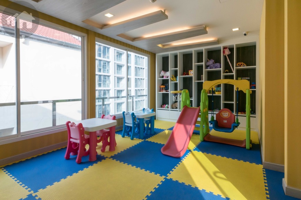 Kid’s corner to bring your little children some fun