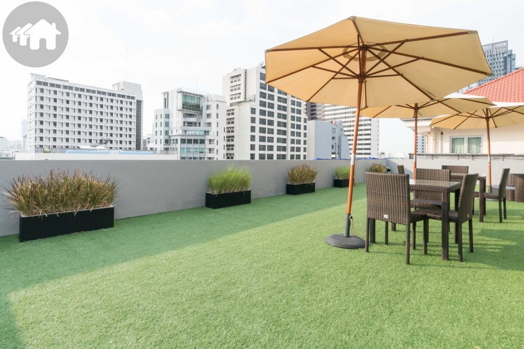 Outdoor BBQ Deck with a far-flung view towards the west