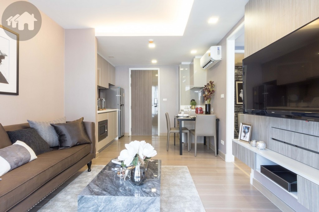 The entire room looks organised and spacious viewing from the balcony