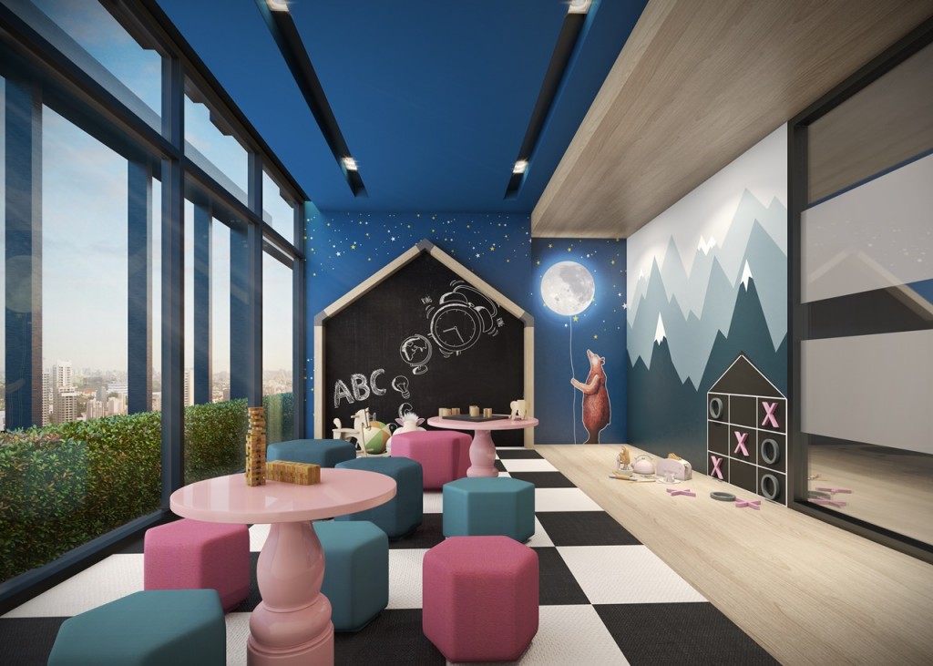 Kid’s room พร้อมเครื่องเล่นที่ช่วยสร้างทักษะ โดยมีการคำนึงถึงความปลอดภัยด้วยการเลือกใช้วัสดุพื้นที่มีความยืดหยุ่นรับแรงกระแทกและแรงสัมผัสได้ดี
