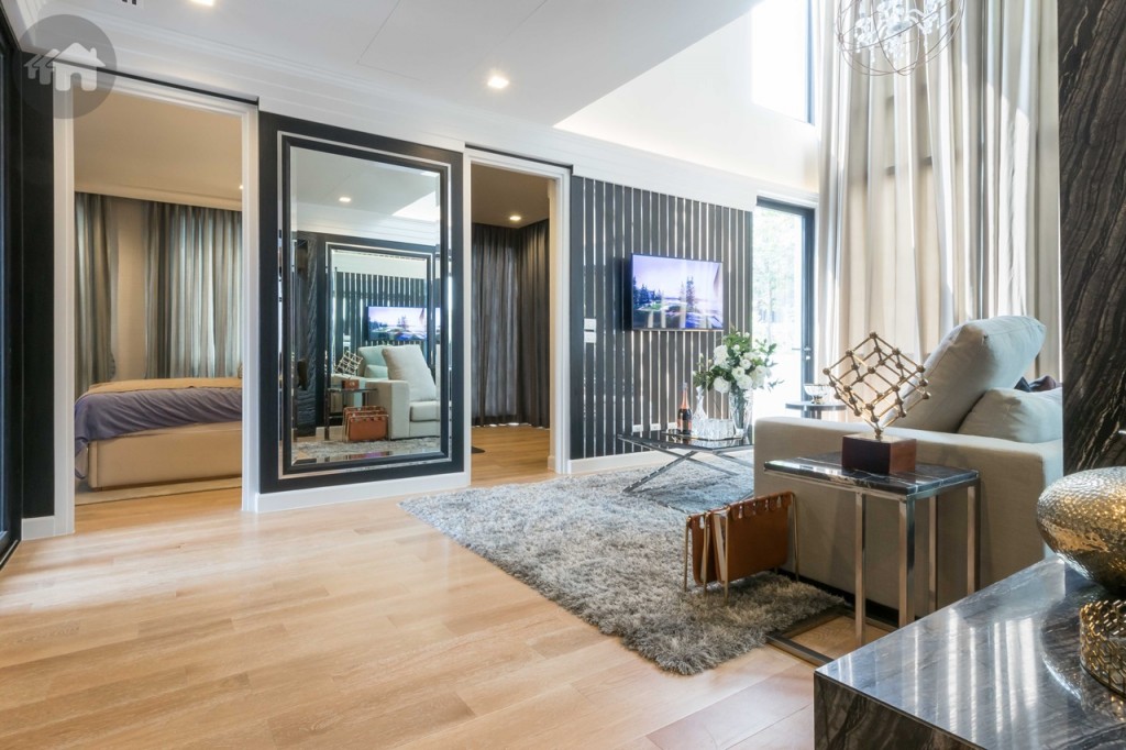 ห้องนั่งเล่นสำหรับครอบครัวขนาดใหญ่ 