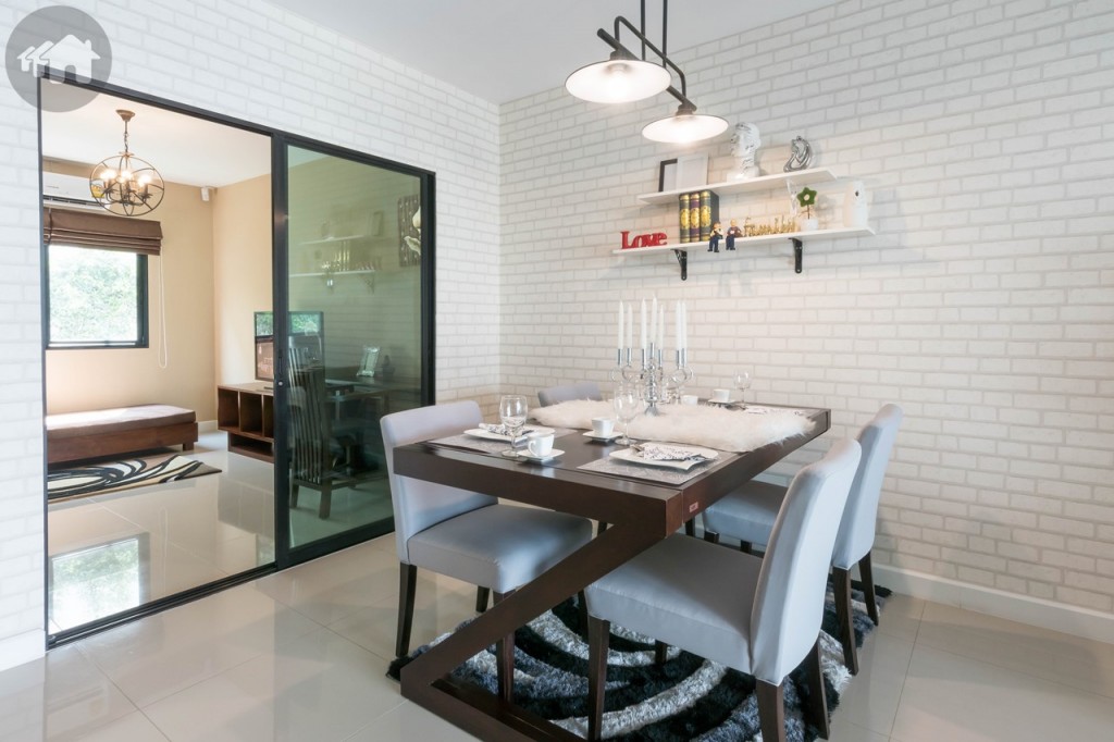 เชื่อมต่อกับห้องรับประทานอาหาร