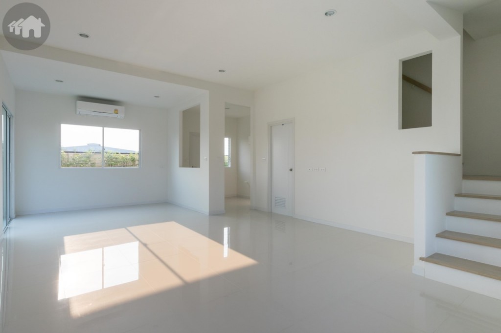 บ้านจริงเป็นแบบบ้านเปล่า กว้างขวาง