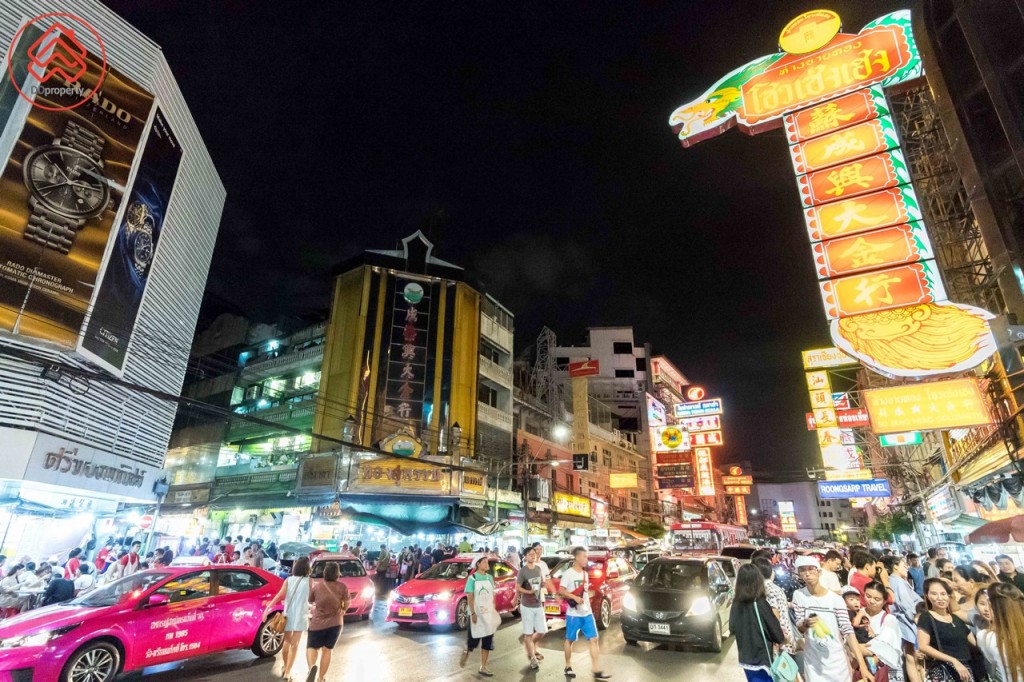 เดินทางโดยไม่ต้องเปลี่ยนสายเข้าสู่ย่านเยาวราช หาของกินยามค่ำคืน ชม 4 สถานีรถไฟฟ้าที่สวยที่สุดในประเทศไทย ได้แก่ สถานีสนามไชย สถานีวัดมังกรกมลาวาส สถานีสามยอด (วังบูรพา) และสถานีอิสรภาพ