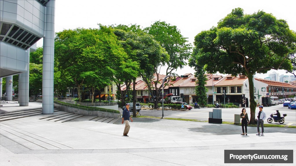 Photo of Beach Road right in front of Concourse Skyline