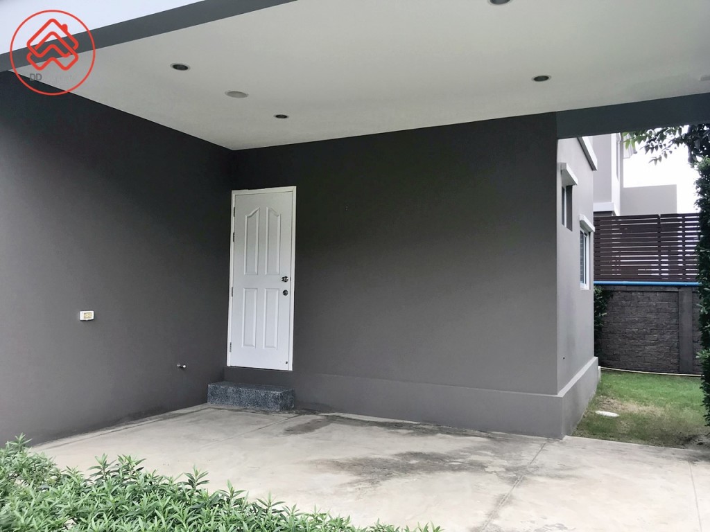 Passorn Theparak-Bangna Paradiz Pezzco_4793