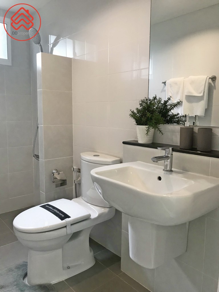 Passorn Theparak-Bangna Paradiz Pezzco_4916