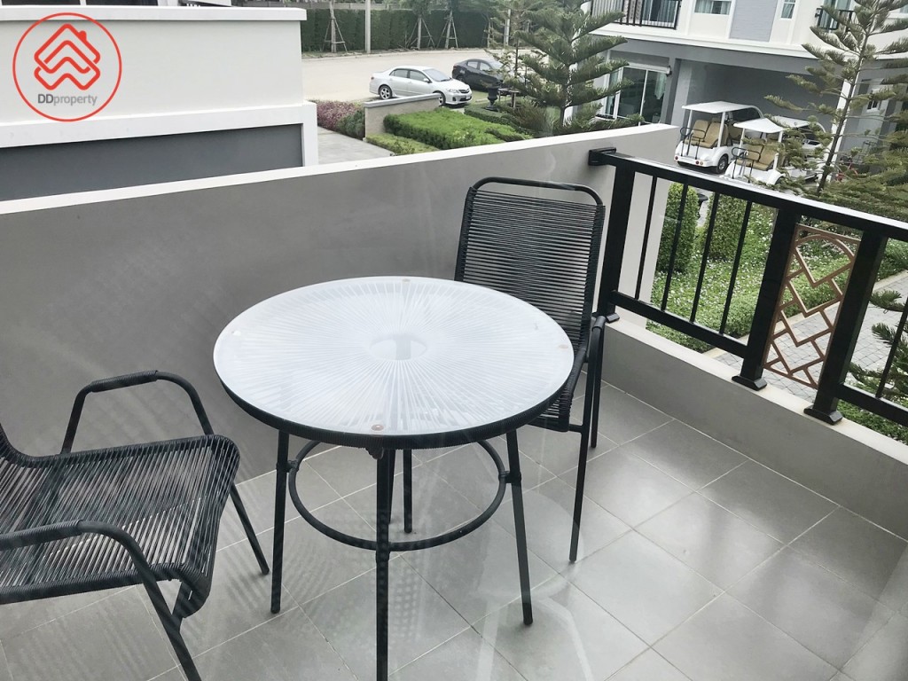 Passorn Theparak-Bangna Paradiz Pezzco_4951