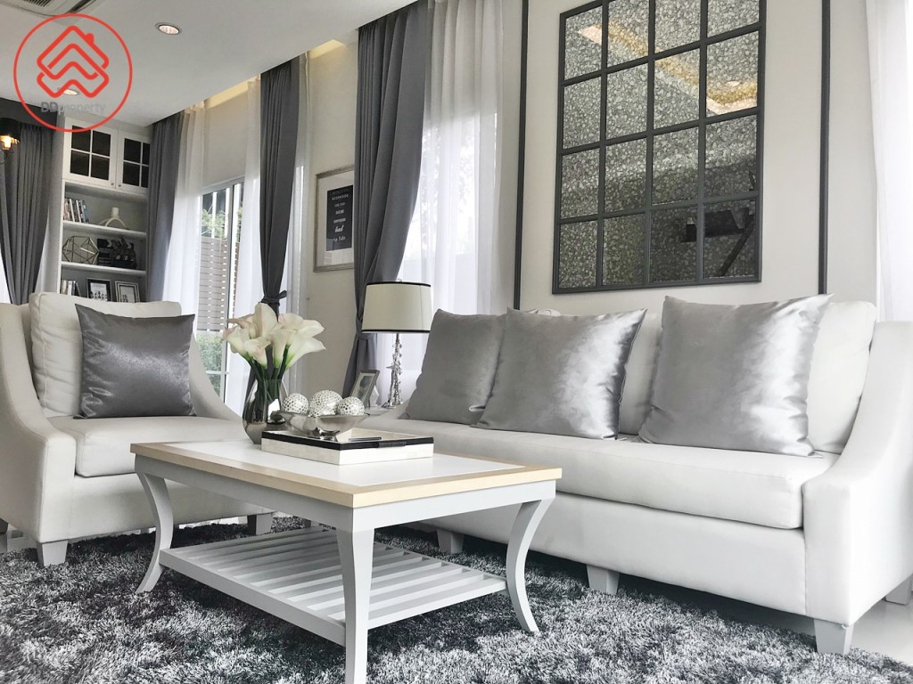 Passorn Theparak-Bangna Paradiz Poem_4803