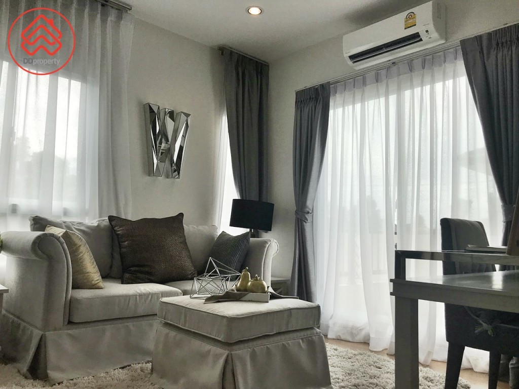 Passorn Theparak-Bangna Paradiz Poem_4881