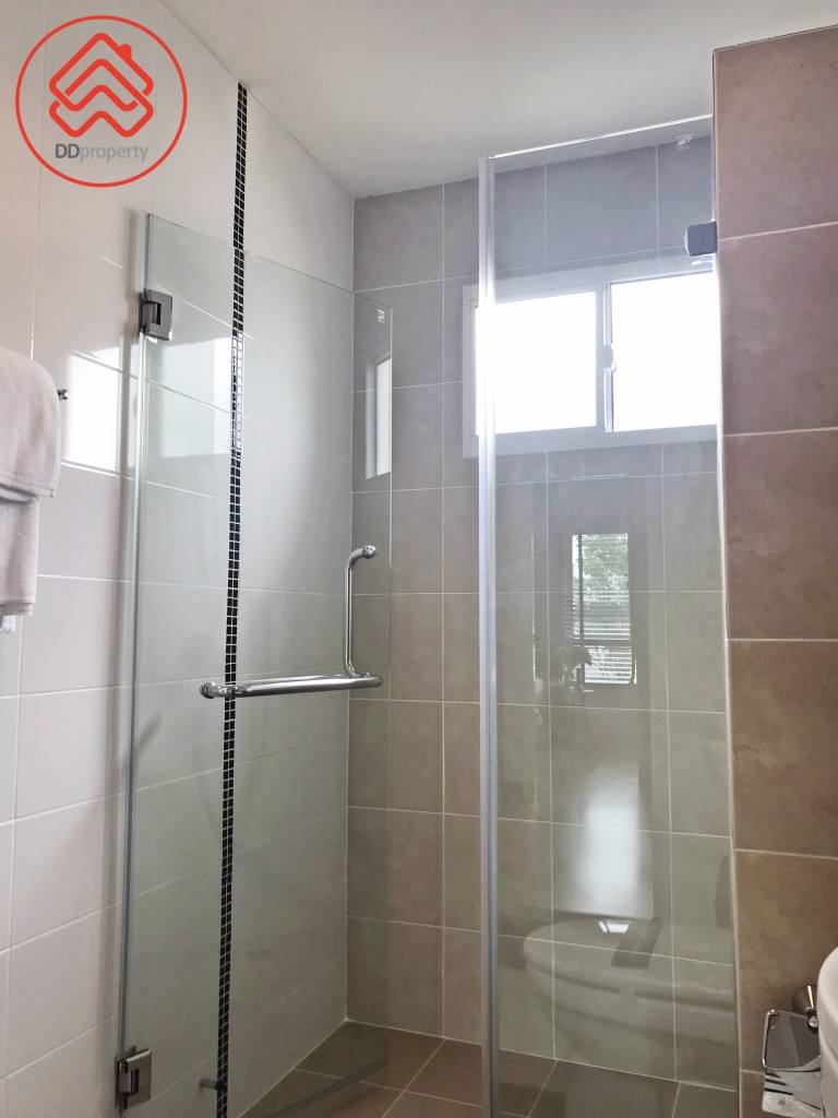 Passorn Theparak-Bangna Paradiz_4737