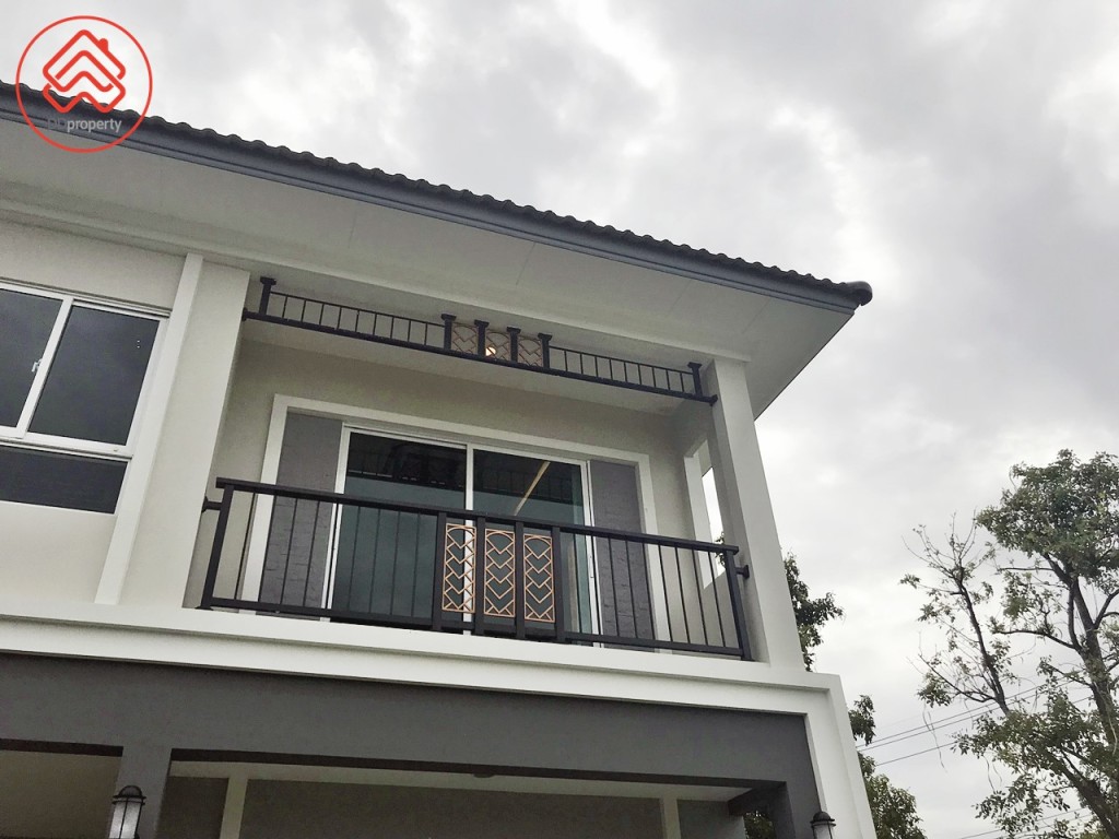 Passorn Theparak-Bangna Paradiz_4784