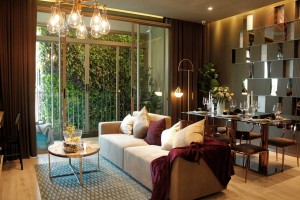 - Project Review: Rhythm Ekkamai Estate