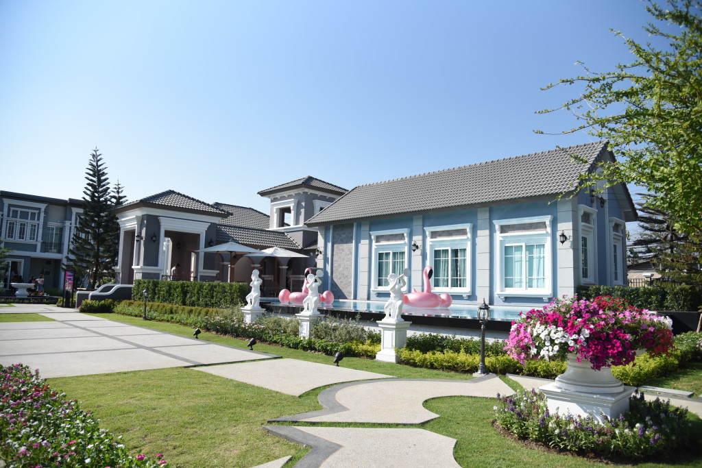 Clubhouse_Golden town Bearing Station