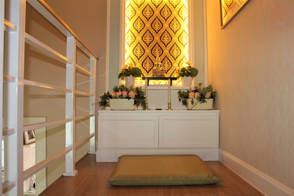 Golden_Town_Sukhumvit_Bearing_StationIMG_9213