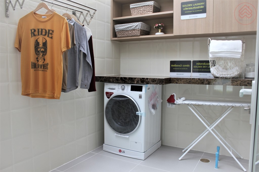 Golden_Town_Sukhumvit_Bearing_StationIMG_9310