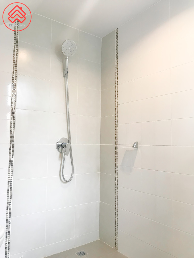 The Plant Theparak_bathroom_01