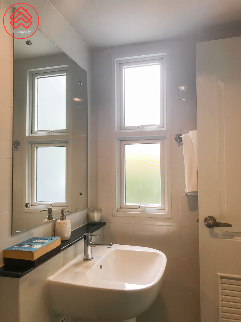 The Plant Theparak_bathroom_03