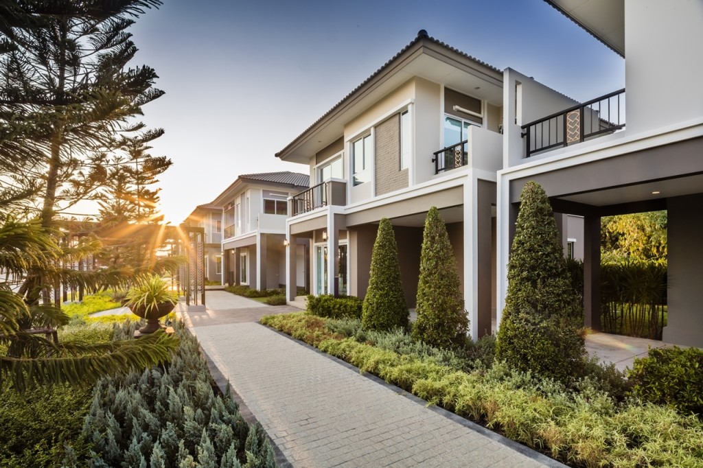 3_Passorn_Pride_Rama_V_Sirindhorn