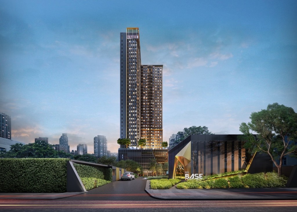 4_The-Base-Petchaburi-Thonglor