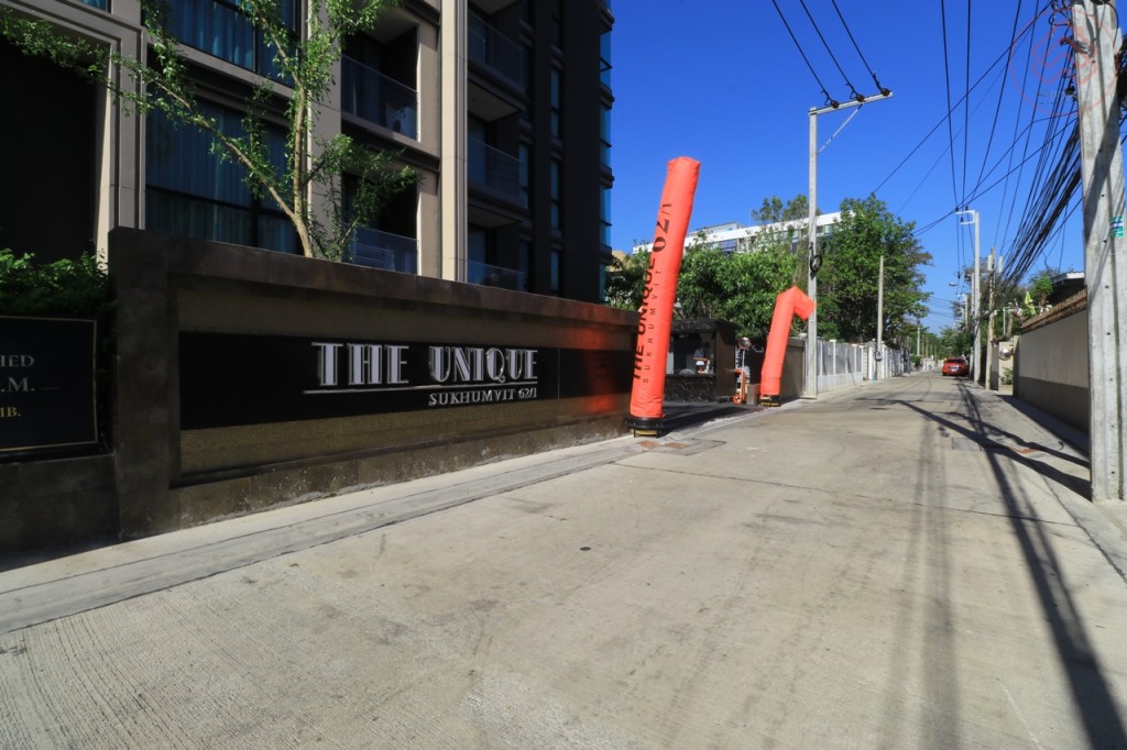 The_Unique_ekkamai_Ramintra_Sukhumvit_62_Location8