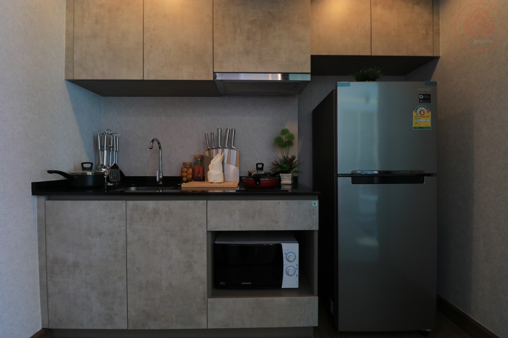 The_Unique_ekkamai_Ramintra_Sukhumvit_62_Room_13