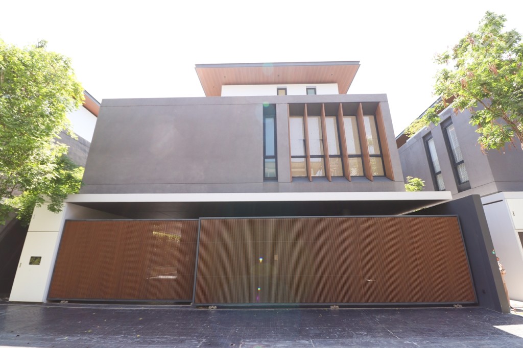 Issara-Ressidence-Rama-9-Home1