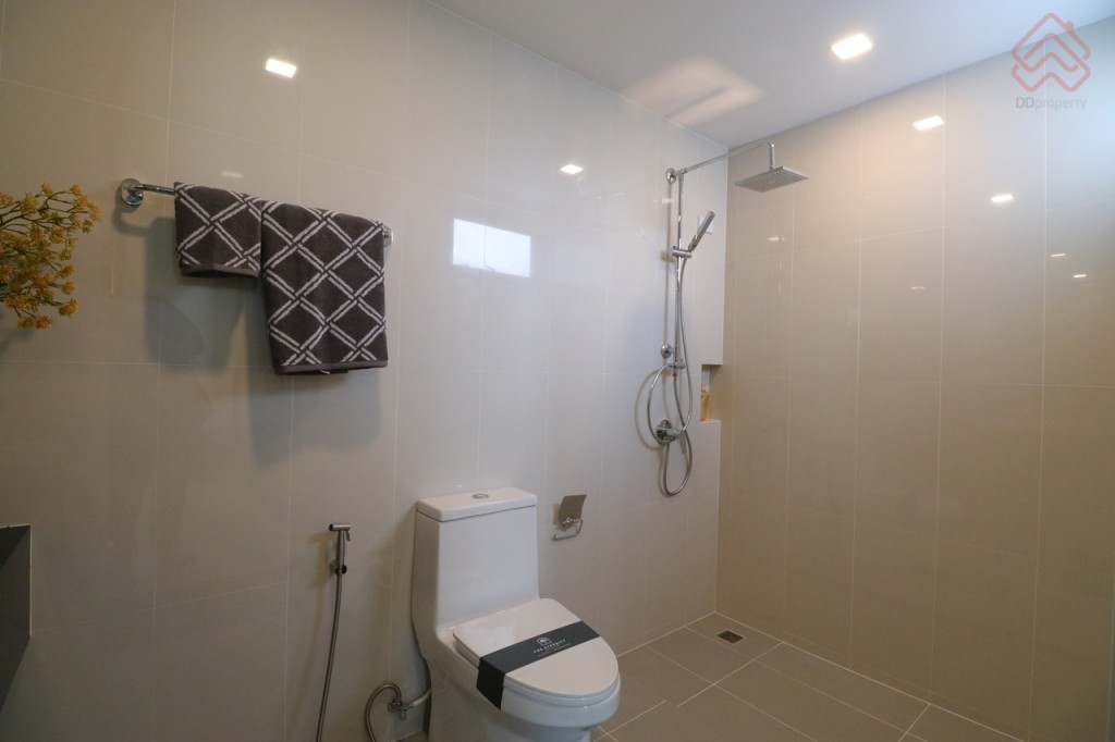 Eternity_Greenwood_Ex_211