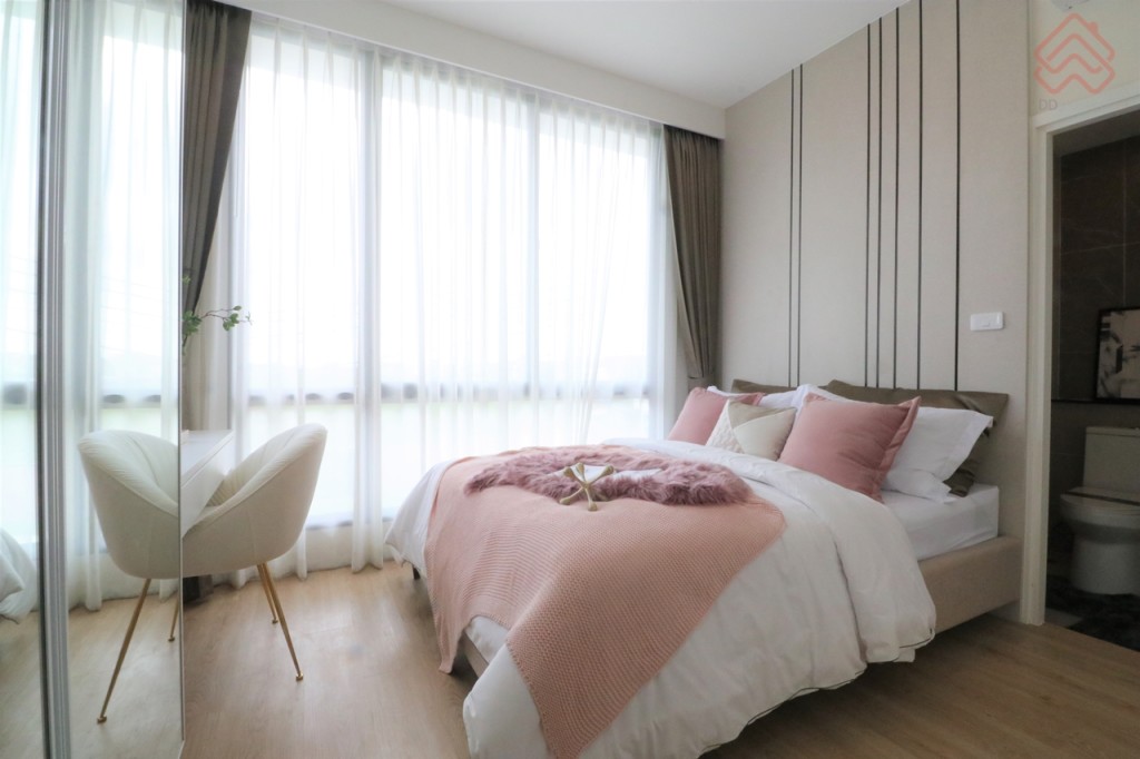 Eternity_Greenwood_Ex_214