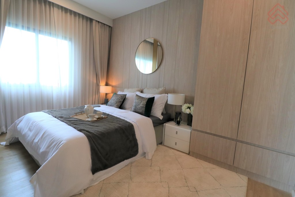 Eternity_Greenwood_Ex_36