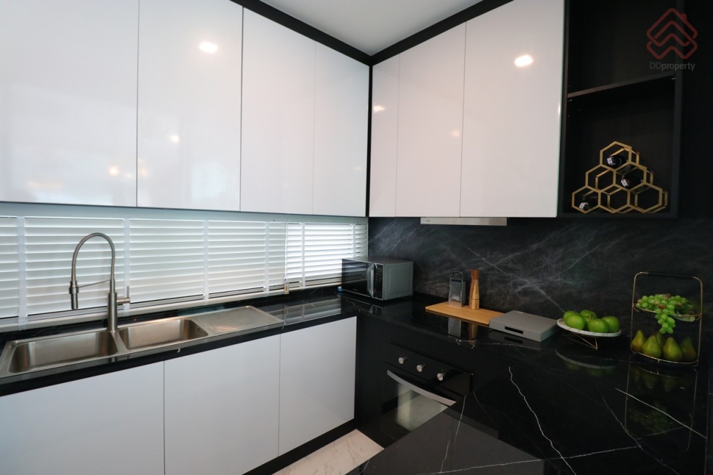 Eternity_Greenwood_Ex_38